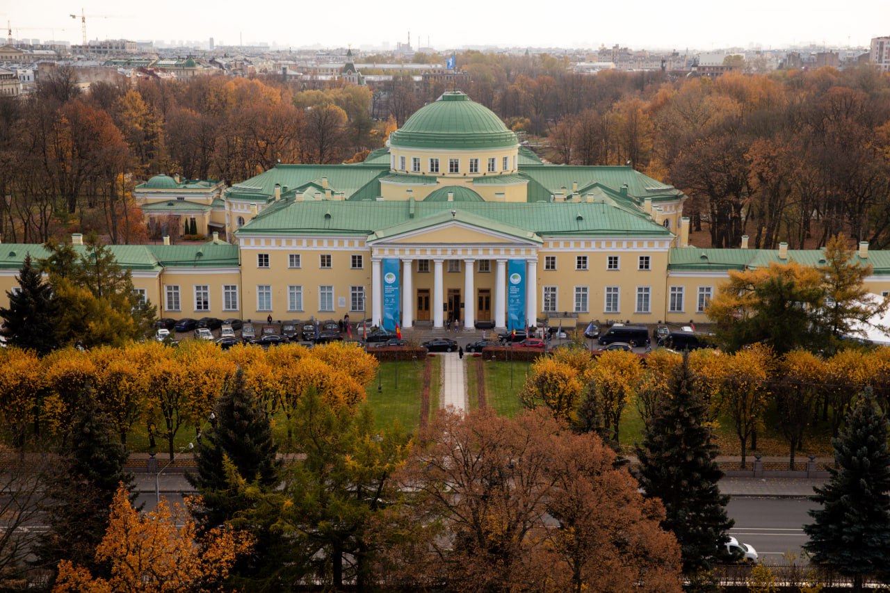 Таврический дворец внутри